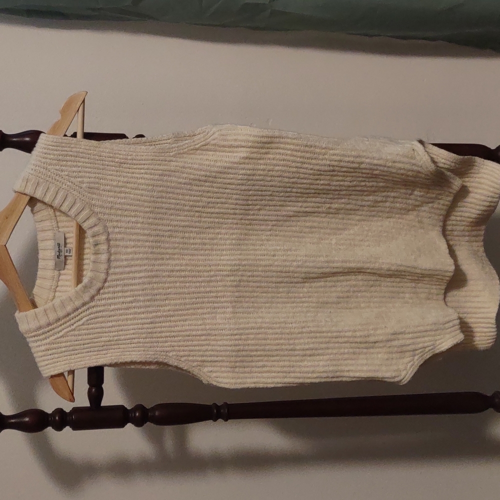 Made well Sweater Size XS